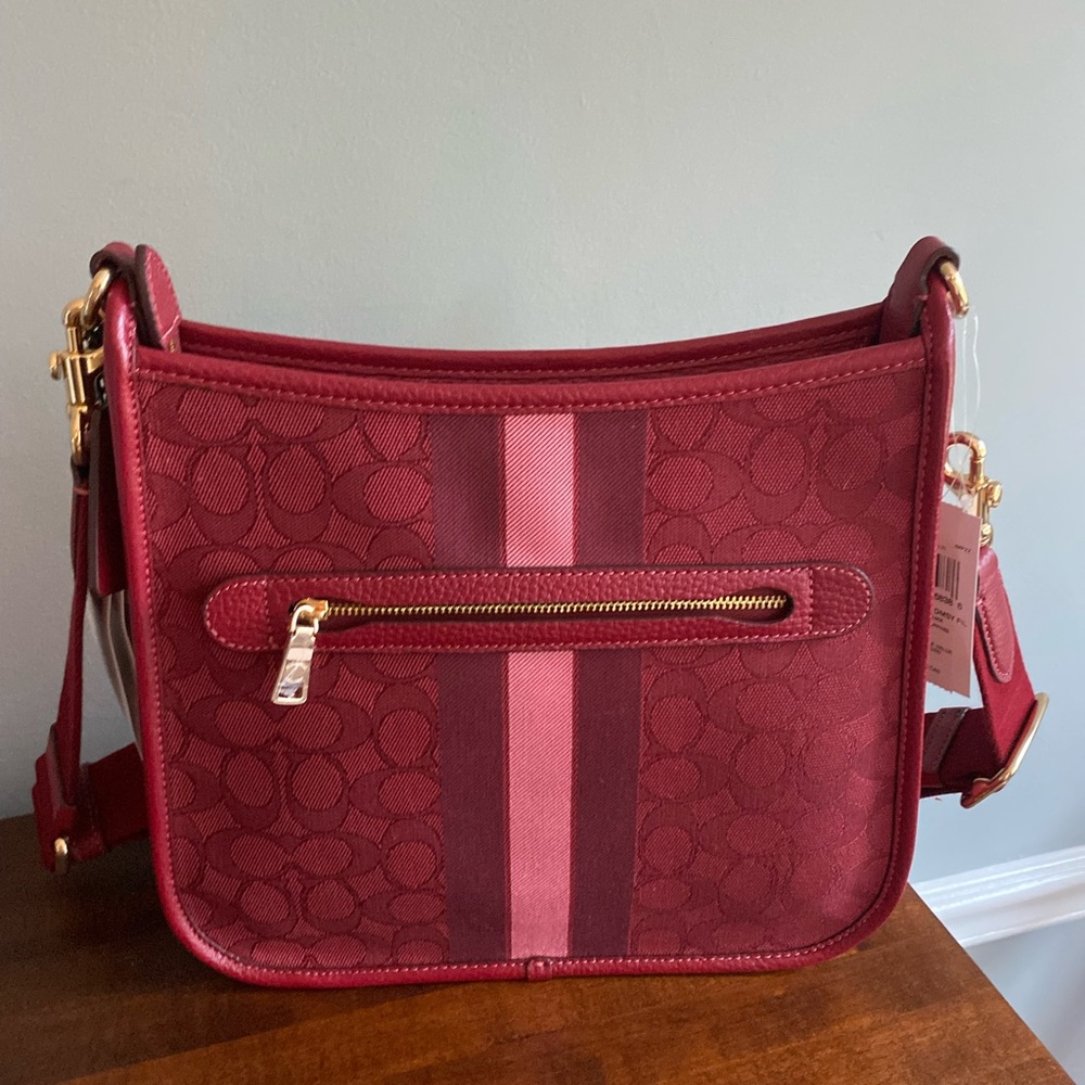 Coach Dempsey File Bag Signature Red Crossbody Bag NWT - Picture 2 of 13